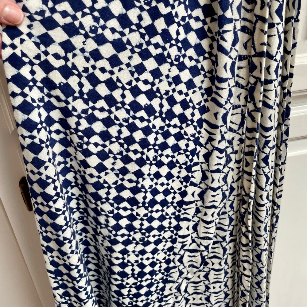 Lucky Brand Boho Blue & Cream Geometric Print Wrap Maxi Dress Size Small - Picture 7 of 11